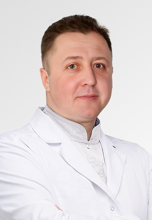 Олег Сергеевич Шуляков  - Врач мануальный терапевт, невролог, главный врач клиники Medical On Group