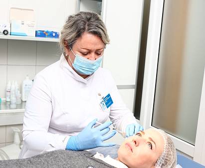 Плазмолифтинг со скидкой 15%: омоложение с помощью собственных ресурсов!