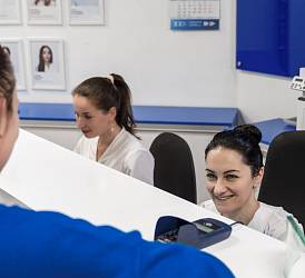 Ресепшен клиники Medical On Group - Люберцы