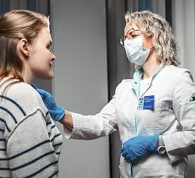 Врач-эндокринолог, диетолог, врач УЗД Фролкова Е.В. на приеме