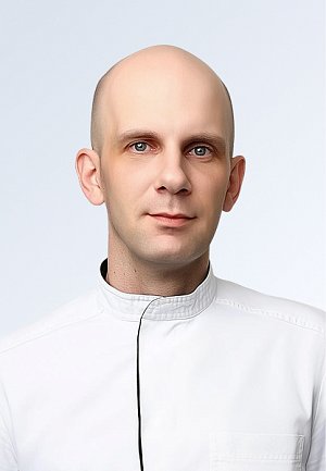 Роман Викторович Переверзев